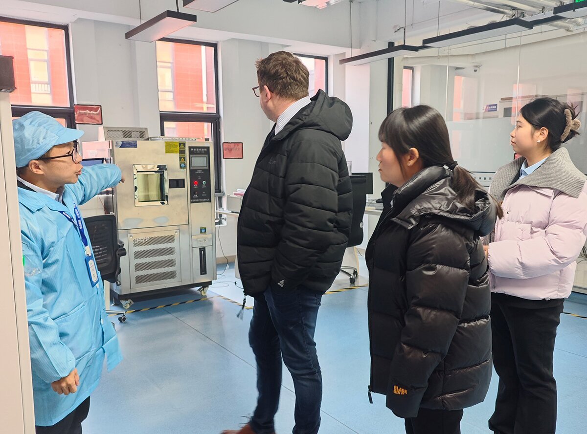 波蘭學者考察光潤通 波蘭學者考察光潤通